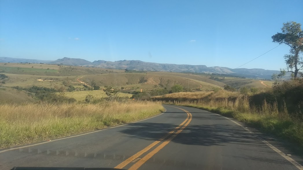 Serra da Canastra, ecoturismo e gastronomia mineira 7 MG 050 Entre São Roque de Minas e Vargem Bonita