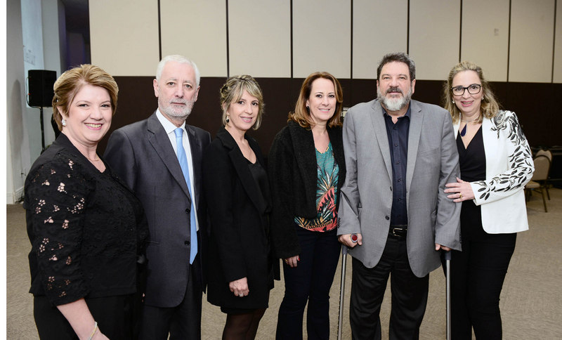 Suely-Navarro-António-Nóvoa-Heloisa-Delage-Ana-Mário-Sérgio-Cortella-e-Beatriz-010917-fOTO-AELSON-AMARAL Suely-Navarro-António-Nóvoa-Heloisa-Delage-Ana-Mário-Sérgio-Cortella-e-Beatriz-010917-fOTO-AELSON-AMARAL