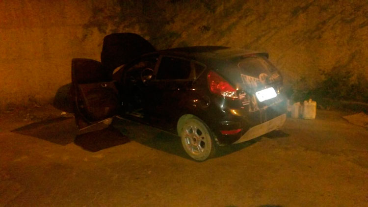 carro tentativa de homicidio