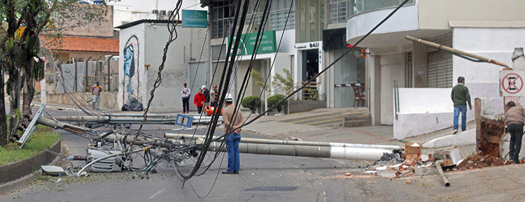 poste couri int