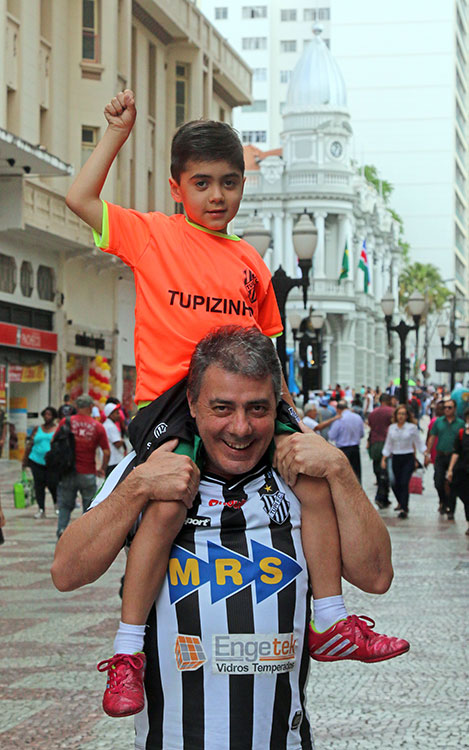Foto: Leonardo Costa torcedores tupi