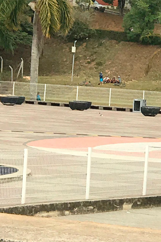 Polícia Civil prende três suspeitos de tráfico na Praça Cívica da UFJF 1 trafico 3