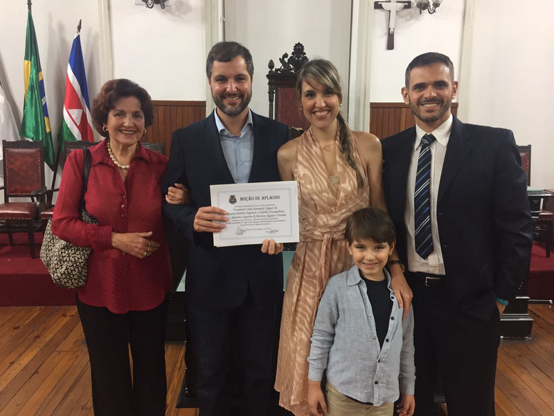 Mariza-Lignani-Siqueira-Rodrigues-Marlon-Siqueira-Janaína-Siqueira-Martins-Márcio-Gil-Tostes-dos-Santos-e-o-filho-Rogério-041017 Mariza-Lignani-Siqueira-Rodrigues-Marlon-Siqueira-Janaína-Siqueira-Martins-Márcio-Gil-Tostes-dos-Santos-e-o-filho-Rogério-041017