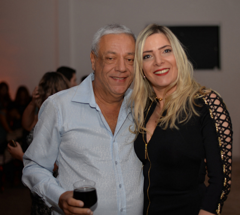 No Green Hill, durante a festa dos 60 anos da Faculdade de Comunicação, Márcio Guerra e Christiane Paschoalino, ex-alunos e hoje professores da UFJF