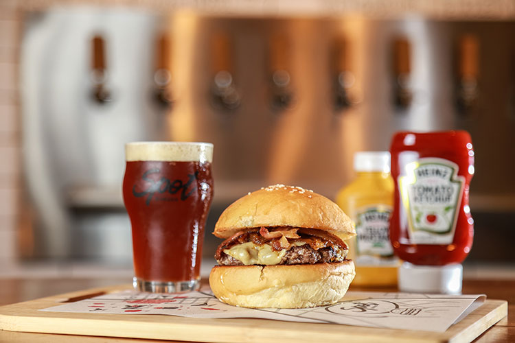 Hamburguerias artesanais na Praça do São Mateus 3 SpotBurger