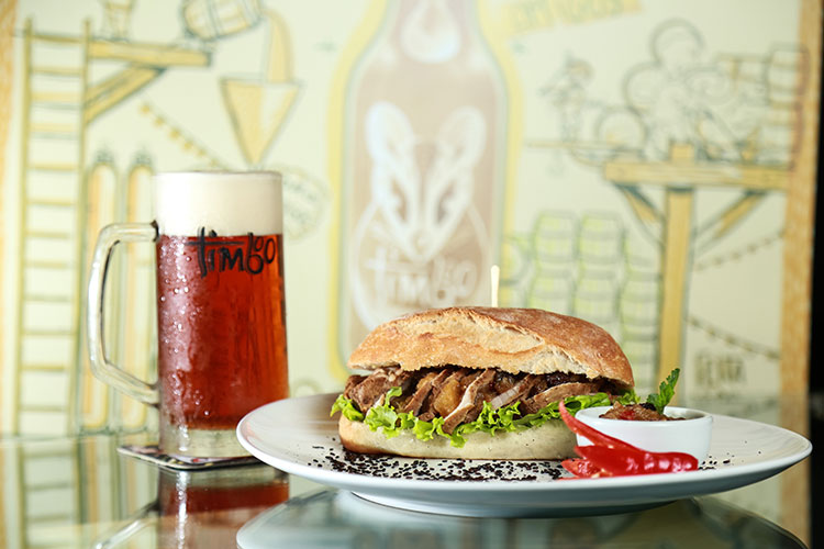Hamburguerias artesanais na Praça do São Mateus 2 Timboo