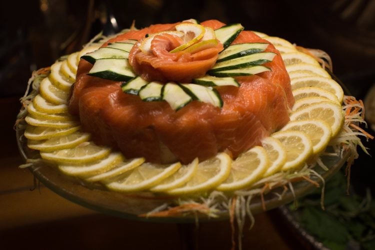 Conheça os segredos dos antepastos e aprenda receita 1 mousse de salmão com limão siciliano Studio Photo Aluizio e1509121250798