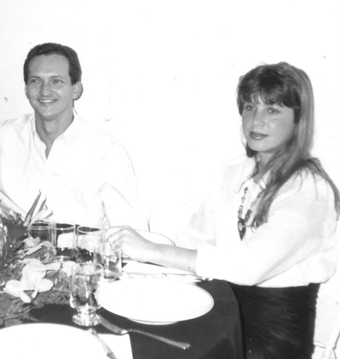 O diretor de relacionamento e mercado da Unimed, Glauco Araújo e Mário Lopes de Freitas 2 Flash Back : Geraldo e Madalena Rezende em 1989