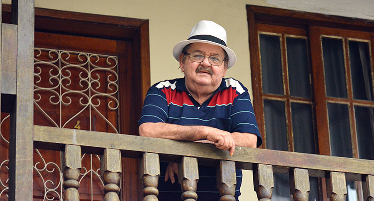 José Américo Mancini compôs centenas de sambas e ajudou a criar um rico intercâmbio entre sambistas do Rio e de Juiz de Fora. (Foto: Marcelo Ribeiro) MARCELO RIBEIRO 2