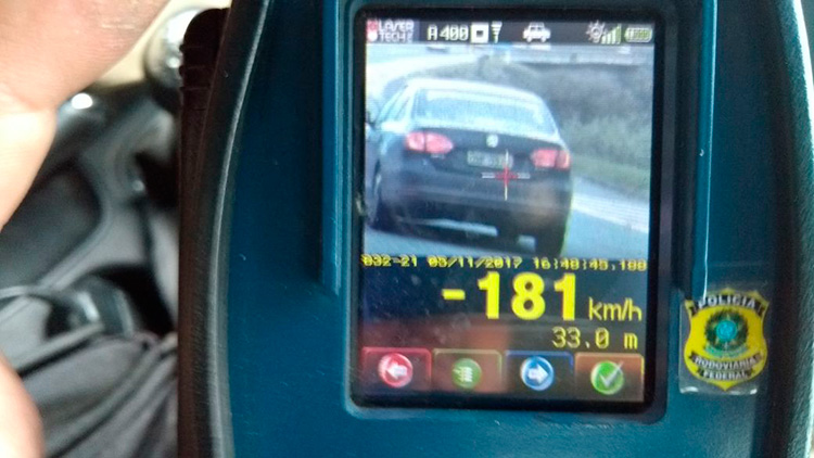 Feriado termina com morte de dois motociclistas na BR-267 2 flagra prf