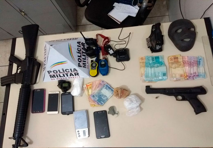 Operação deflagrada pela PM na Zona Leste prende quatro homens 1 operaçãodivulgaçao