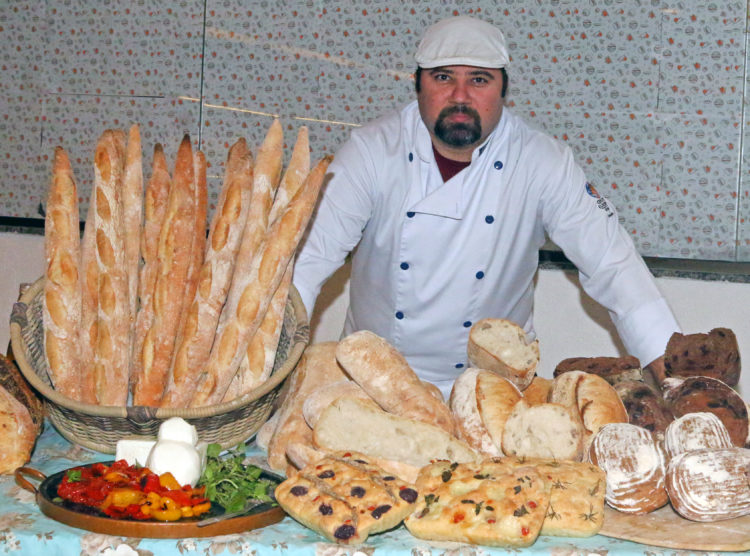 Conheça segredos de panificação e fermentação natural 1 rafael pães e1510940016456