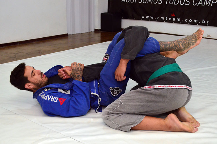 ramon medeiros olavo 2