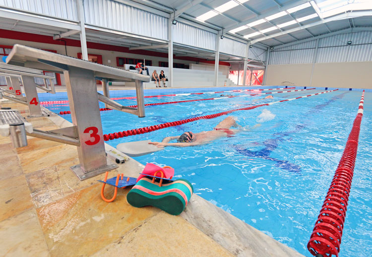 Com duas piscinas aquecidas, novo Parque Aquático do Sesi tem capacidade para até mil atletas 1 sesi interna felipe