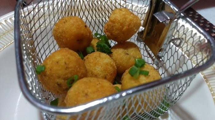 Bolinha de queijo