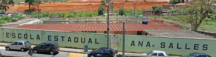 Escola onde tudo funciona 'mais ou menos' 1 ana salees les