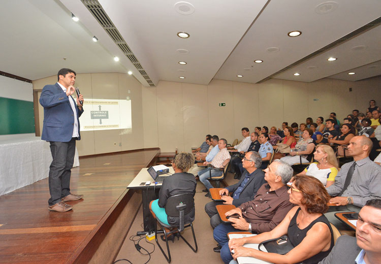 ministro interna olavo