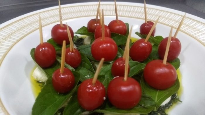 salada caprese