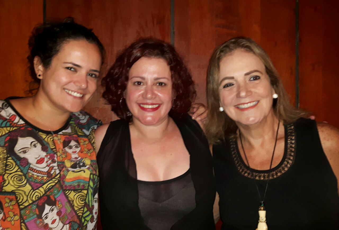 Nicole-Fernamda-Ca-e-Myrliane-Leão-080118-DESFOCADA-SEM-RESOLUÇÃO-no-Rio.jpg Nicole-Fernamda-Ca-e-Myrliane-Leão-080118-DESFOCADA-SEM-RESOLUÇÃO-no-Rio.jpg
