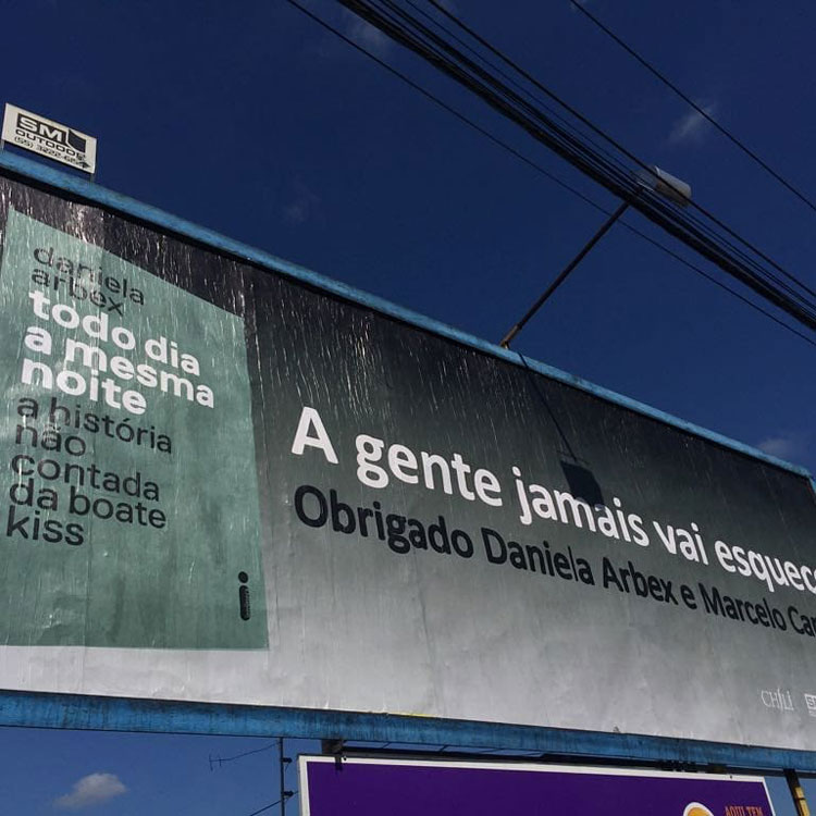 Com teatro lotado em Santa Maria, Daniela Arbex lança 'Todo dia a mesma noite 2 cult outdoor dani