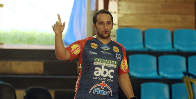 (Foto: Leonardo Costa) esp jf volei