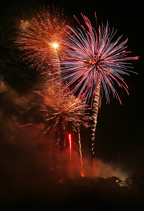 fogos-leo-5 fogos-leo-5