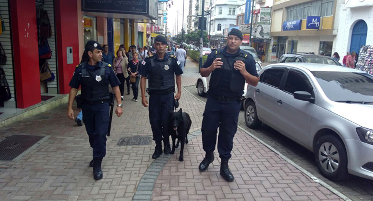 Guarda Municipal de Barbacena poderá usar spray de pimenta e arma de choque 1 guarda municipal bq