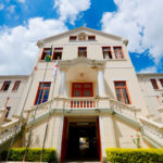 UFSJ publica concurso com 12 vagas para professores e salários de até R$ 13,7 mil 21 UFSJ publica concurso com 12 vagas para professores e salários de até R$ 13,7 mil