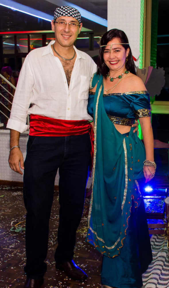 4 Alessandro Backx e Ana Paula Backx