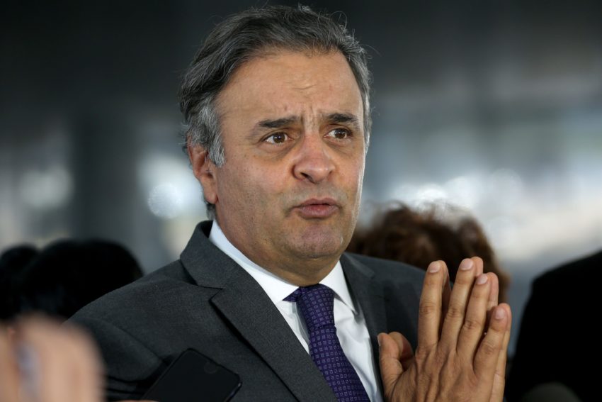 Em entrevista à Rádio CBN JF, Aécio diz ainda não ter candidatura definida 1 AECIO Wilson Dias Agência Brasil