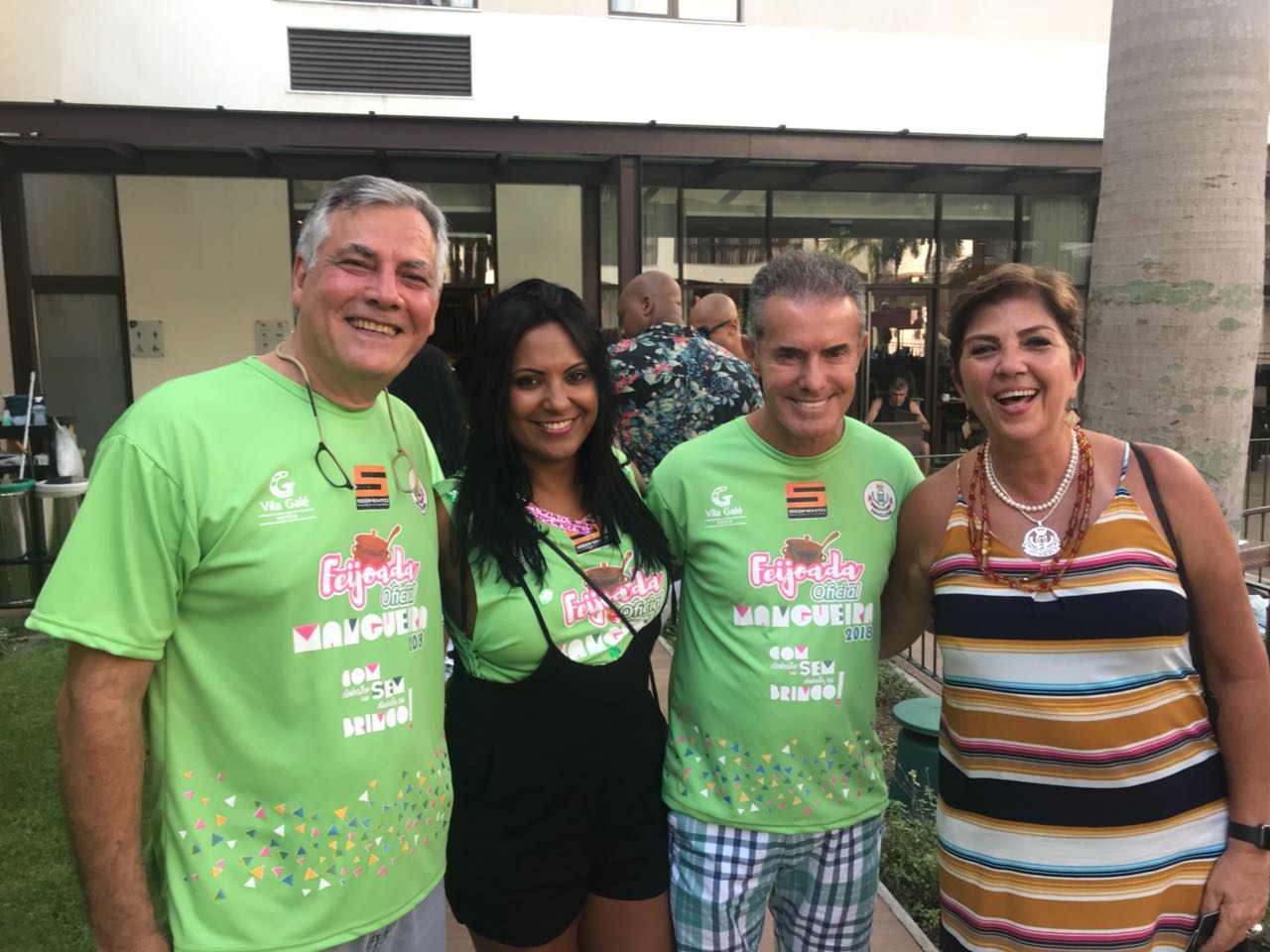 Tati-e-o-presidente-e-marido-Chiquinho-entre-a-Bozó-e-Dorival