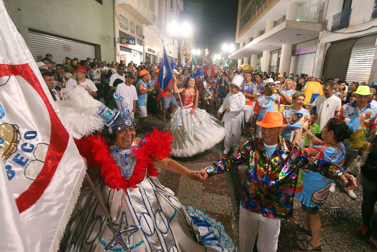 (Foto: Leonardo Costa) bloco do beco 2015 nao usada leonardo costa