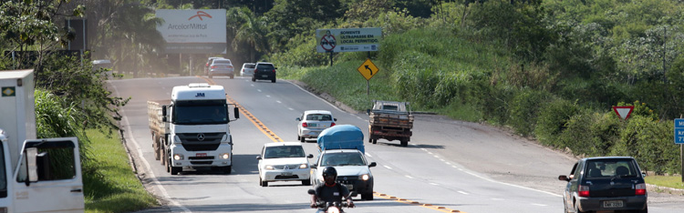 Excesso de velocidade causa 4 em cada 10 acidentes na 040 1 br