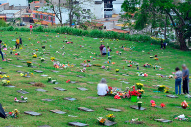 cemitério capa