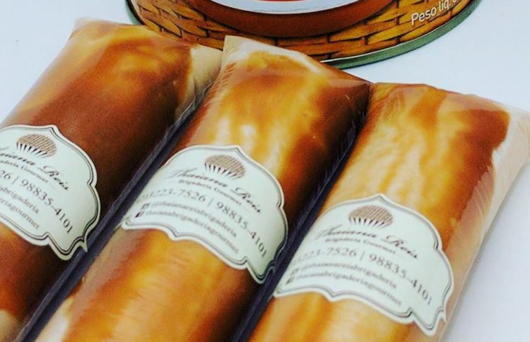 Chup-chup gourmet: Sobremesa no saquinho 2 chup chup banana doce de lete e1519409818319