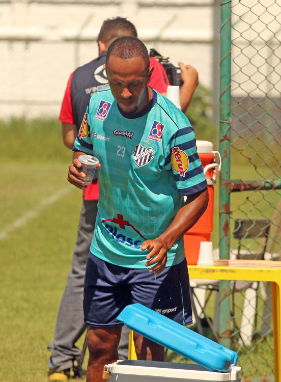 (Foto: Leonardo Costa) esp Tupi Leandro Salino foto Leo Costa