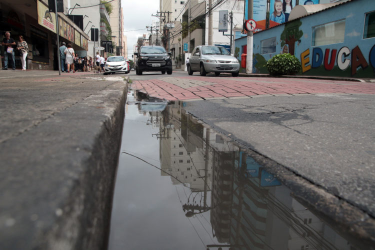 Falhas em traffic calming de JF expõem falta de manutenção 2 traffic sto antinio e1517681774745