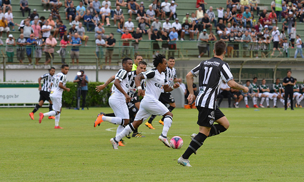 Tupi sofre empate do Atlético no fim, mas sai aplaudido 2 tupi dentro 2