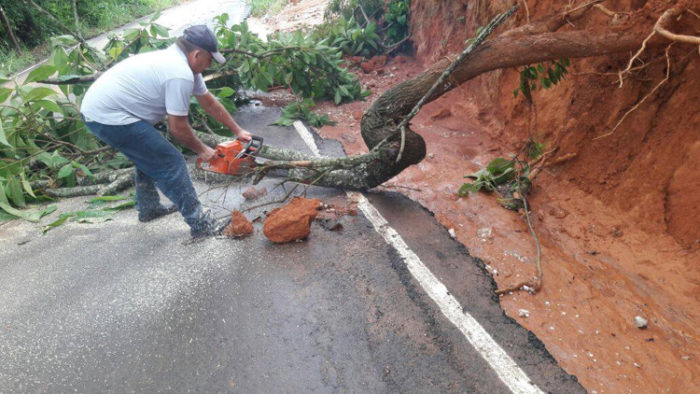 Cidades da região contabilizam prejuízos após chuvas 1 chuva visconde