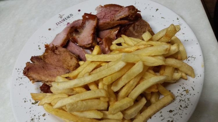 9 restaurantes para almoçar fora de casa no domingo de Páscoa 5 das haus comedoria divulgação e1522263238277