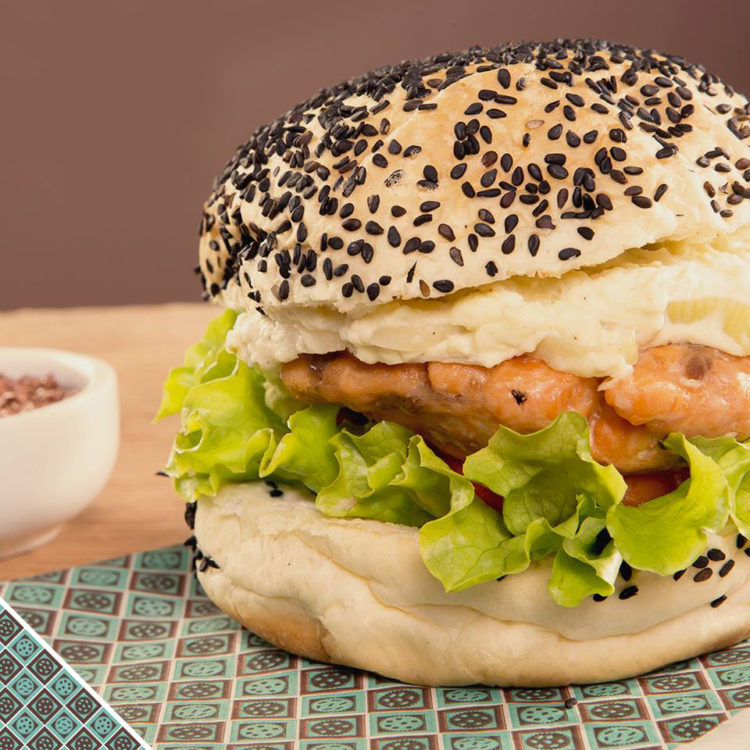 Confira quatro lugares que têm hambúrguer de peixe 3 pirata rellicário 11 e1521133095427