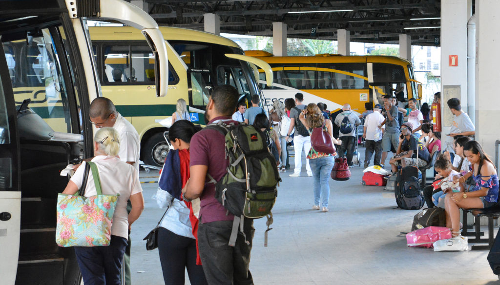 Rodoviária de JF tem 20 ônibus extras na véspera do feriadão 2 rodoviaria marcelo