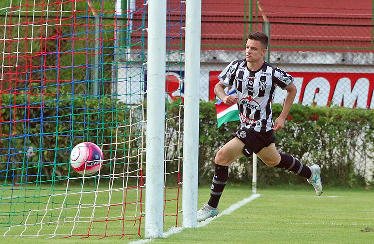 Foto: Leonardo Costa tupi leo 2