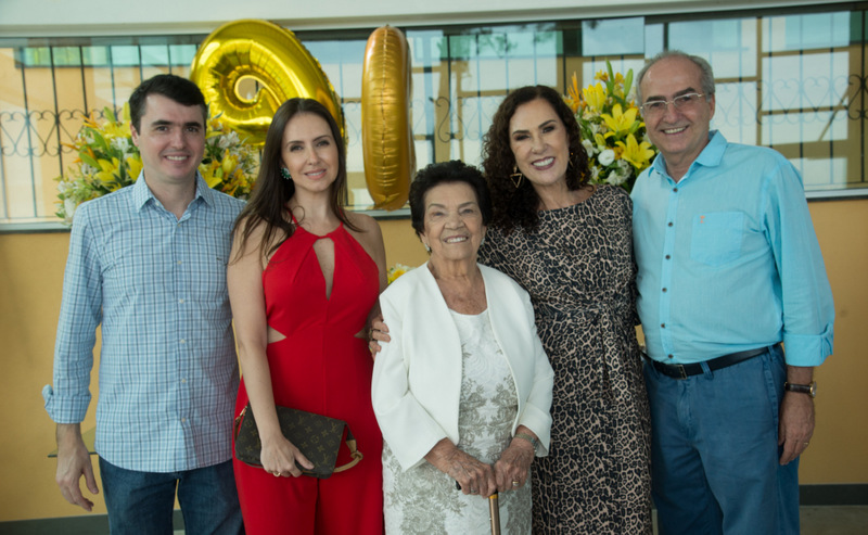 1-Bruno-e-Daniele-Siqueira-Maria-Luiza-Maia-Rebello-Maria-Lúcia-e-Marcos-Siqueira 1-Bruno-e-Daniele-Siqueira-Maria-Luiza-Maia-Rebello-Maria-Lúcia-e-Marcos-Siqueira