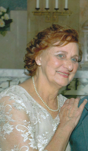 Renata Salles e Lucas Ruback Schmidt nos embalos do Privilège 2 Mineira de Além Paraíba, dona Nilzeth Frauches Netto comemora hoje 90 anos e com muita disposição: faz três sessões semanais de pilates e está sempre plugada nas redes sociais