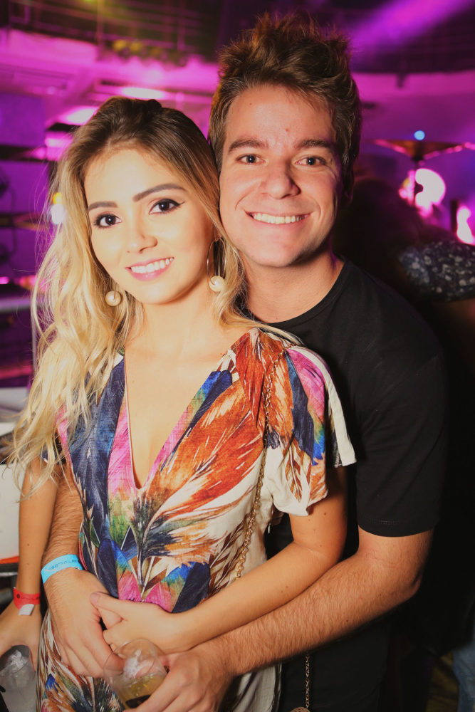 Renata Salles e Lucas Ruback Schmidt nos embalos do Privilège 1 Renata Salles e Lucas Ruback Schmidt nos embalos do Privilège Foto: Wanderson Monteiro