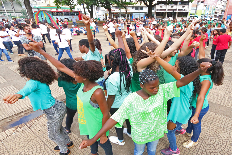 dança-leo-3 dança-leo-3