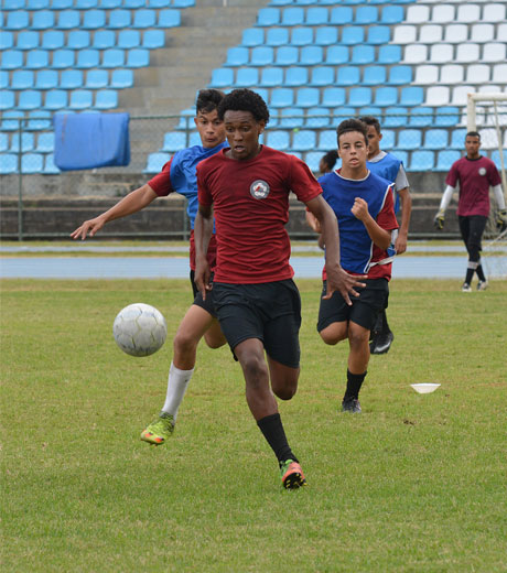 UFJF/Asepel estreia no Mineiro de base no Estádio Municipal 2 joão marcos futebol ufjf