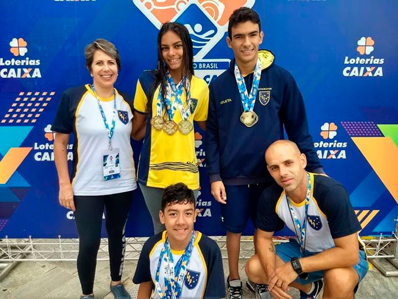 Antes de Open Internacional, trio do Bom Pastor traz 17 medalhas de Goiânia 1 natação bom pastoer