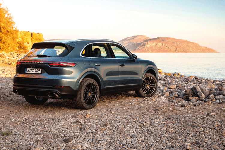 Conheça a terceira geração do Porsche Cayenne 1 vi100418 04